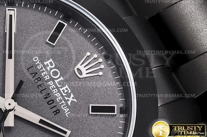 1112 ROLMIL030B – Milgauss Sustainable 1000